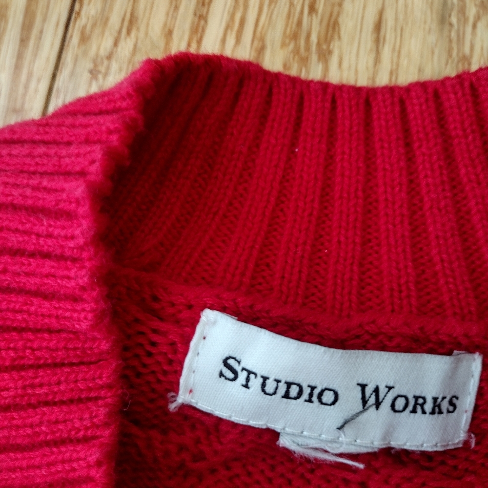 Sweater - Picture 3 of 3